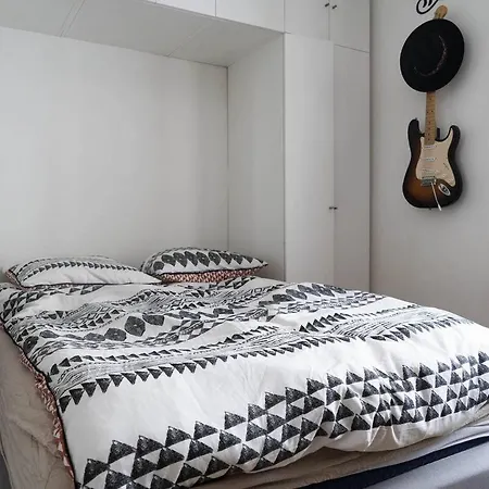 Apartment Mini Loft Design Proche De La Bastille Paris