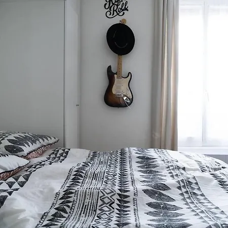 Mini Loft Design Proche De La Bastille *